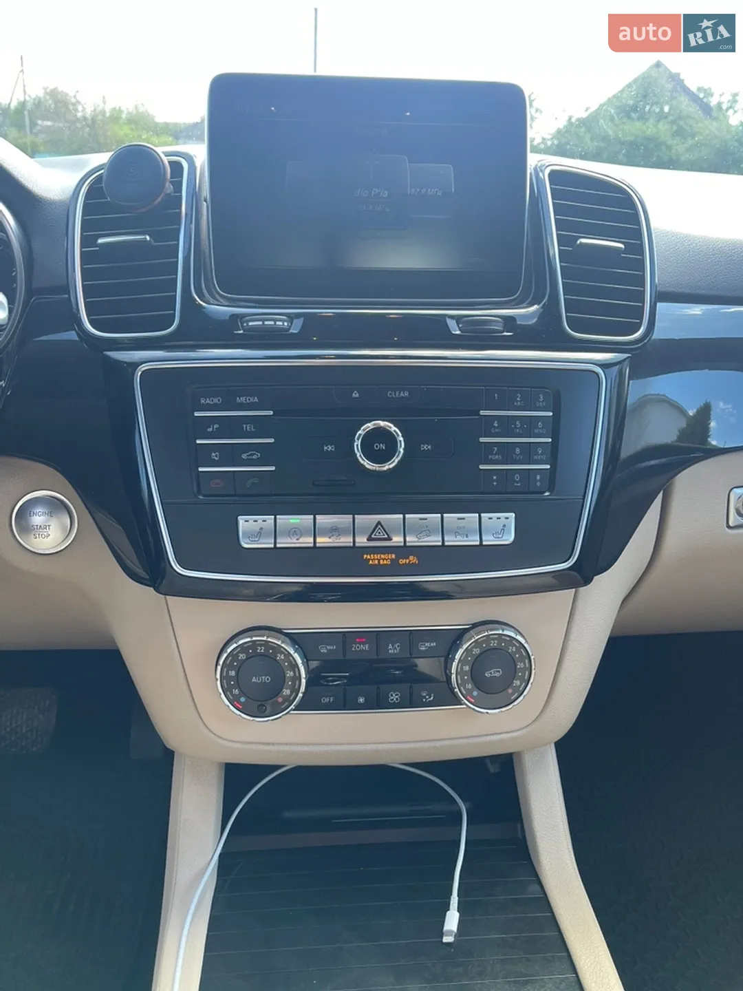 2016 Mercedes-Benz GLE - мініатюра 14