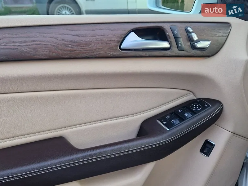 Mercedes-Benz GLE-Class 2017 VIN WDC1660041A999476 фото оголошення 16 з 53
