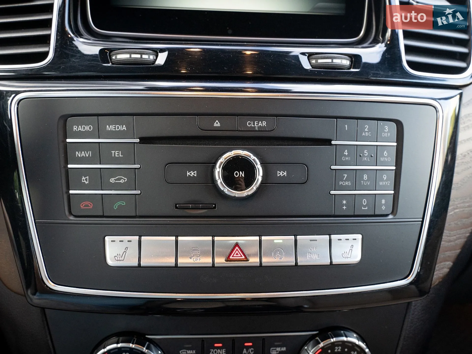 2015 Mercedes-Benz GLE - мініатюра 19