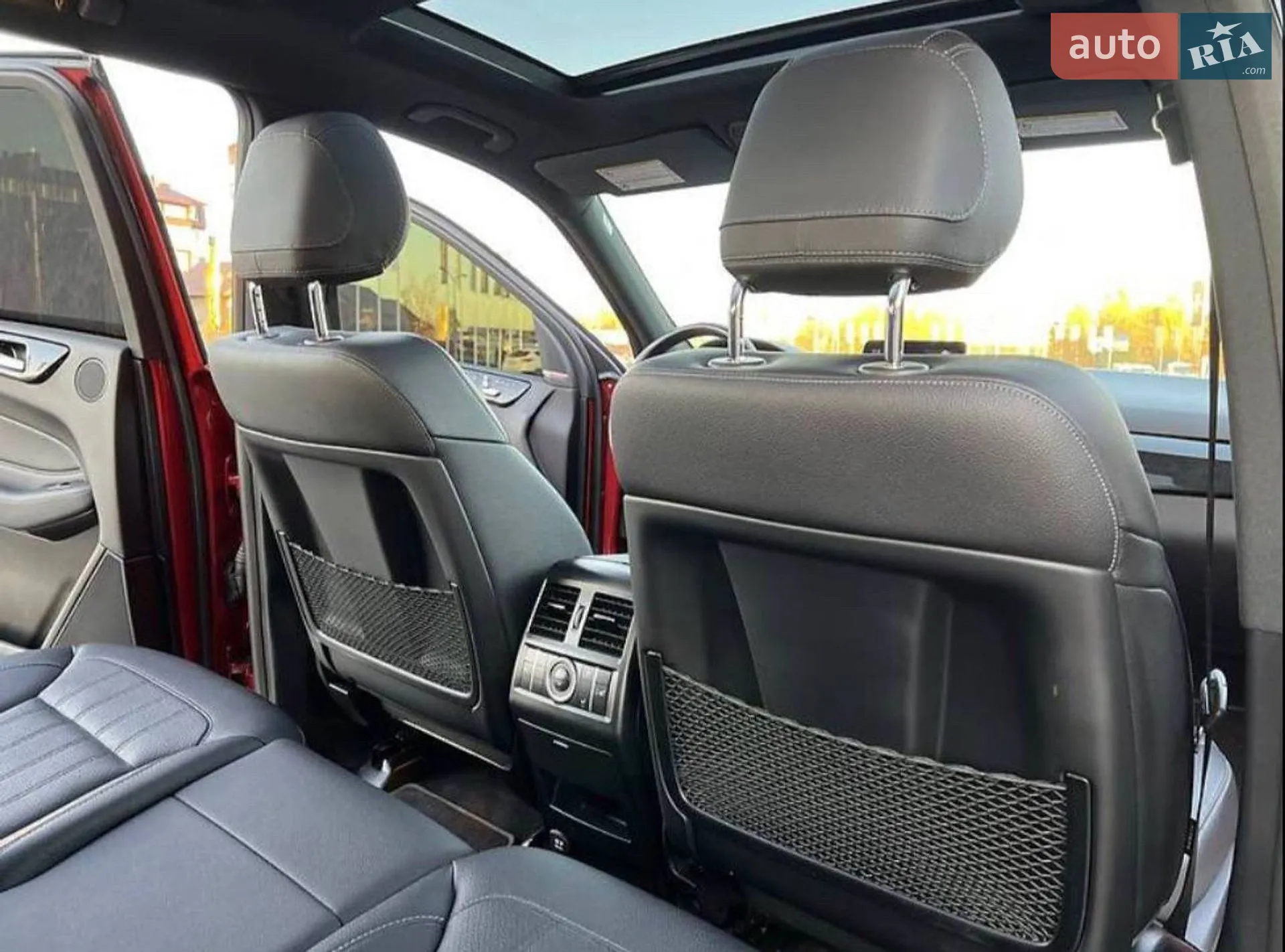 2016 Mercedes-Benz GLE - мініатюра 35