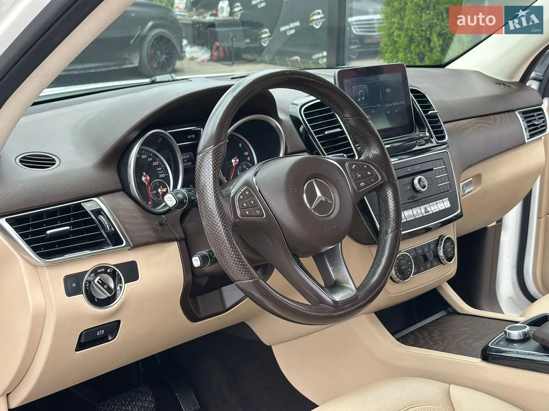 Mercedes-Benz GLE-Class 2017 VIN WDC1660041A999476 фото оголошення 16 з 38