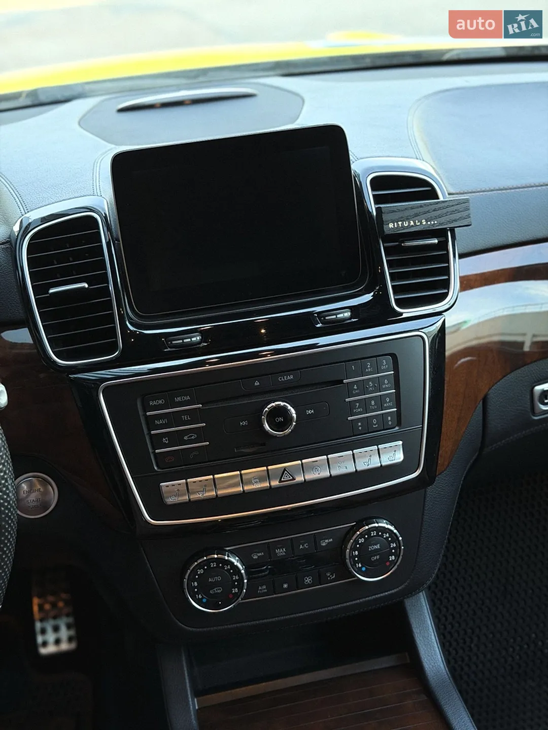 2016 Mercedes-Benz GLE - мініатюра 16