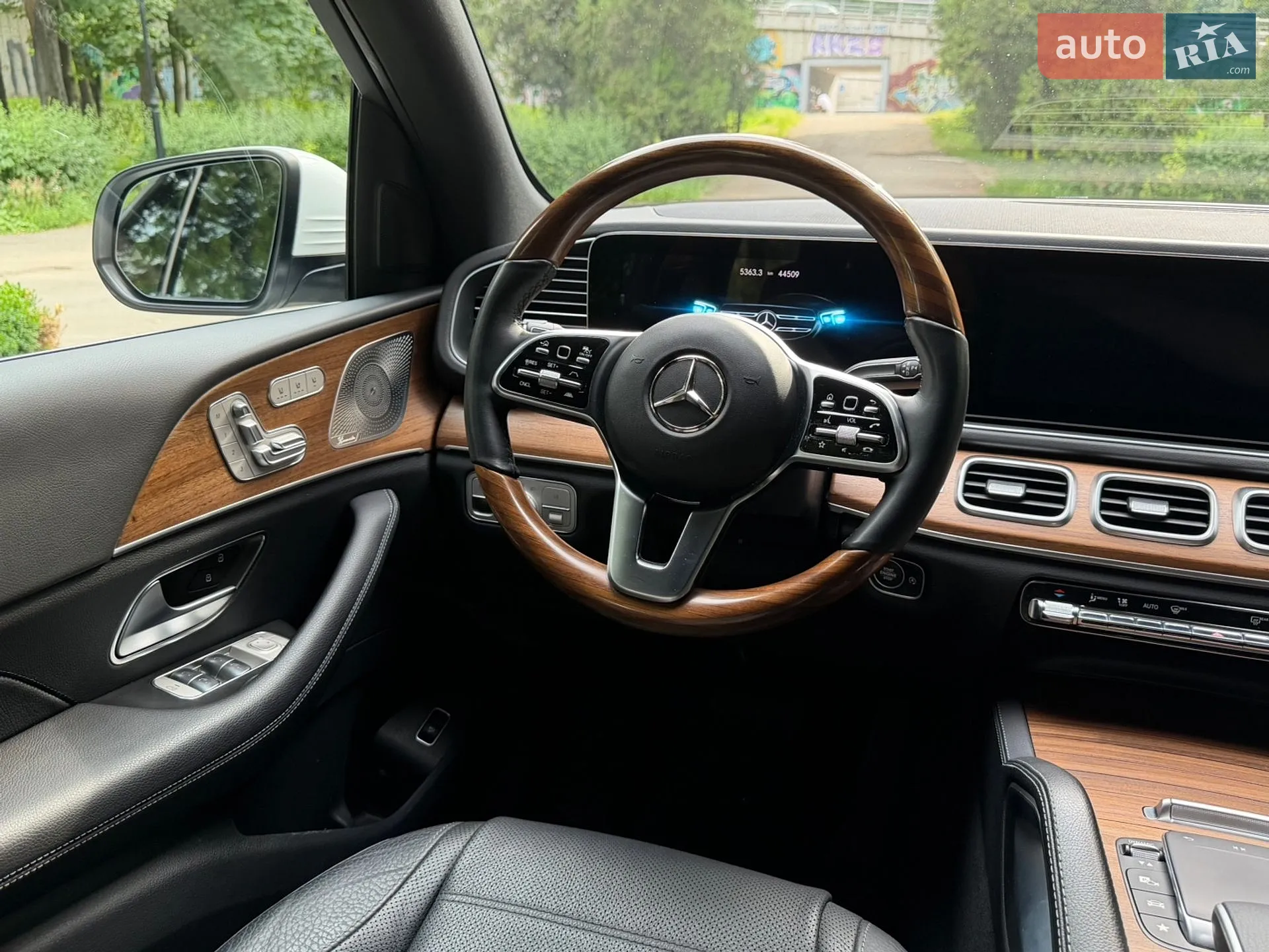 2023 Mercedes-Benz GLE - мініатюра 31