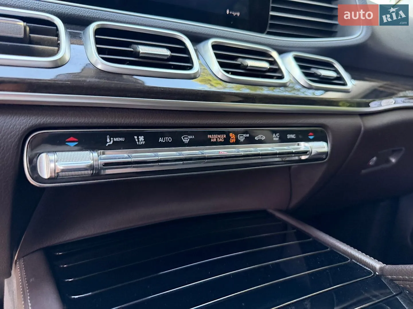2019 Mercedes-Benz GLE - мініатюра 26