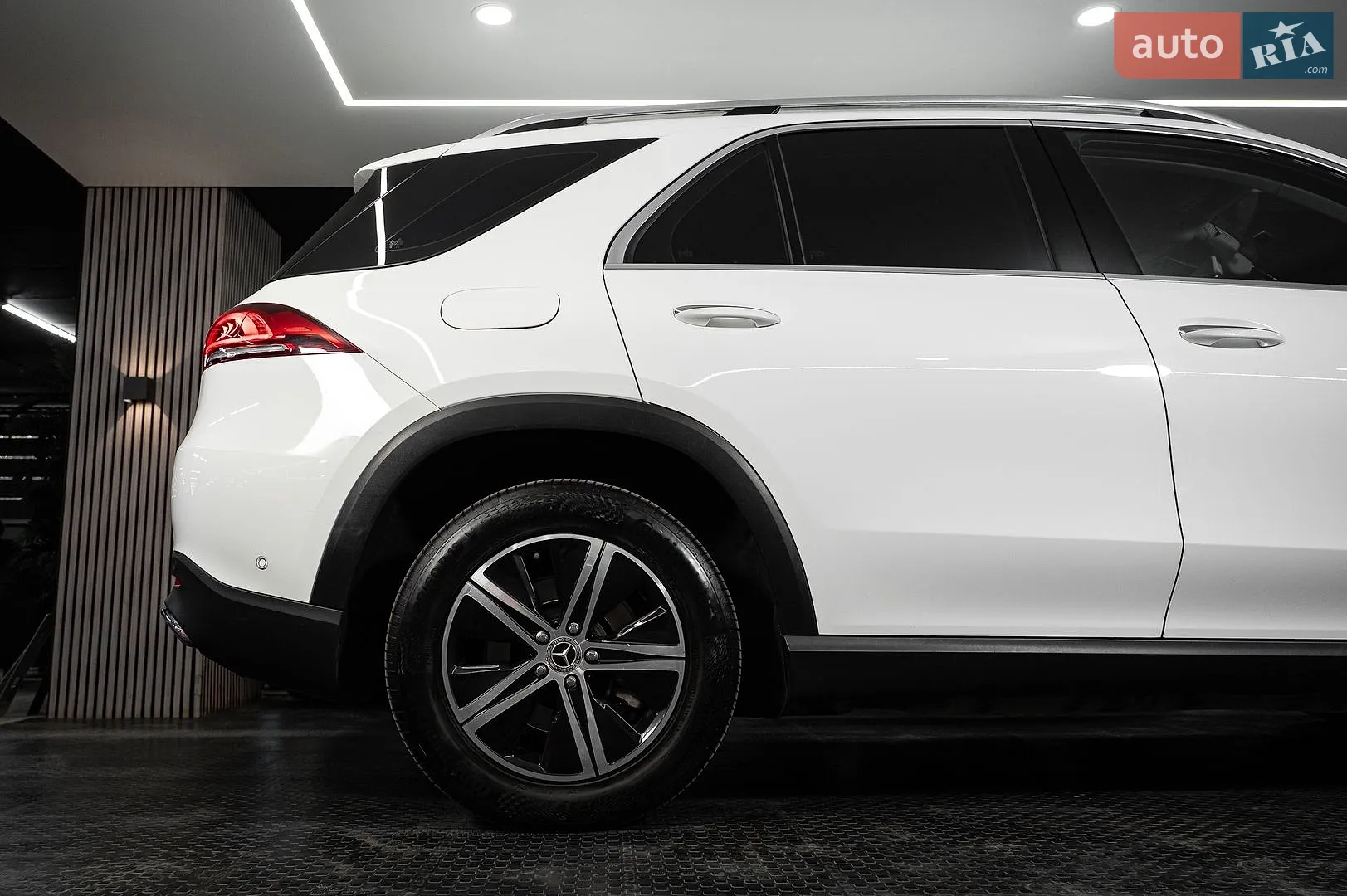2019 Mercedes-Benz GLE - мініатюра 13