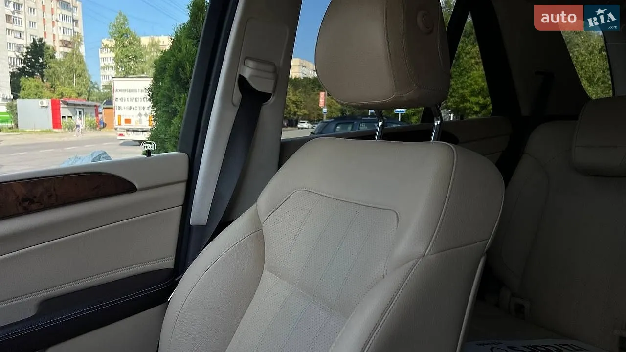 2016 Mercedes-Benz GLE - мініатюра 23