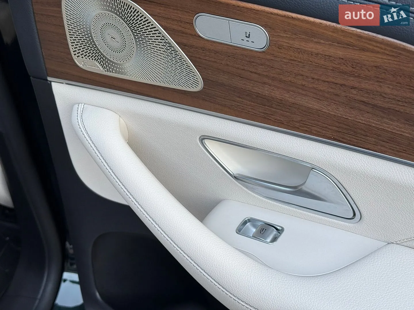 2022 Mercedes-Benz GLE - мініатюра 35