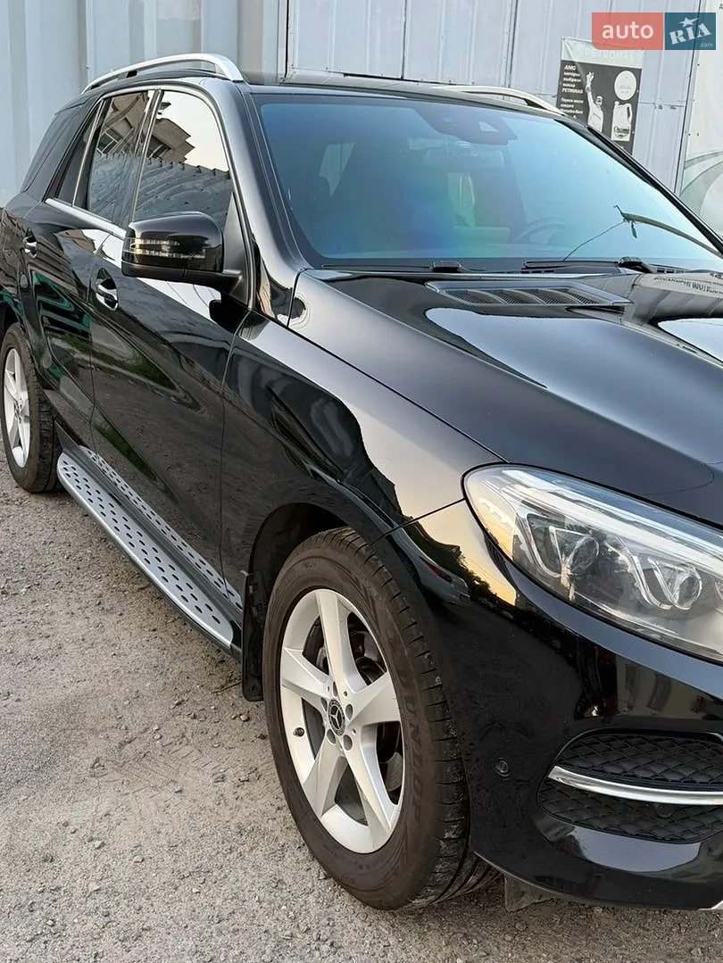 2017 Mercedes-Benz GLE - мініатюра 3