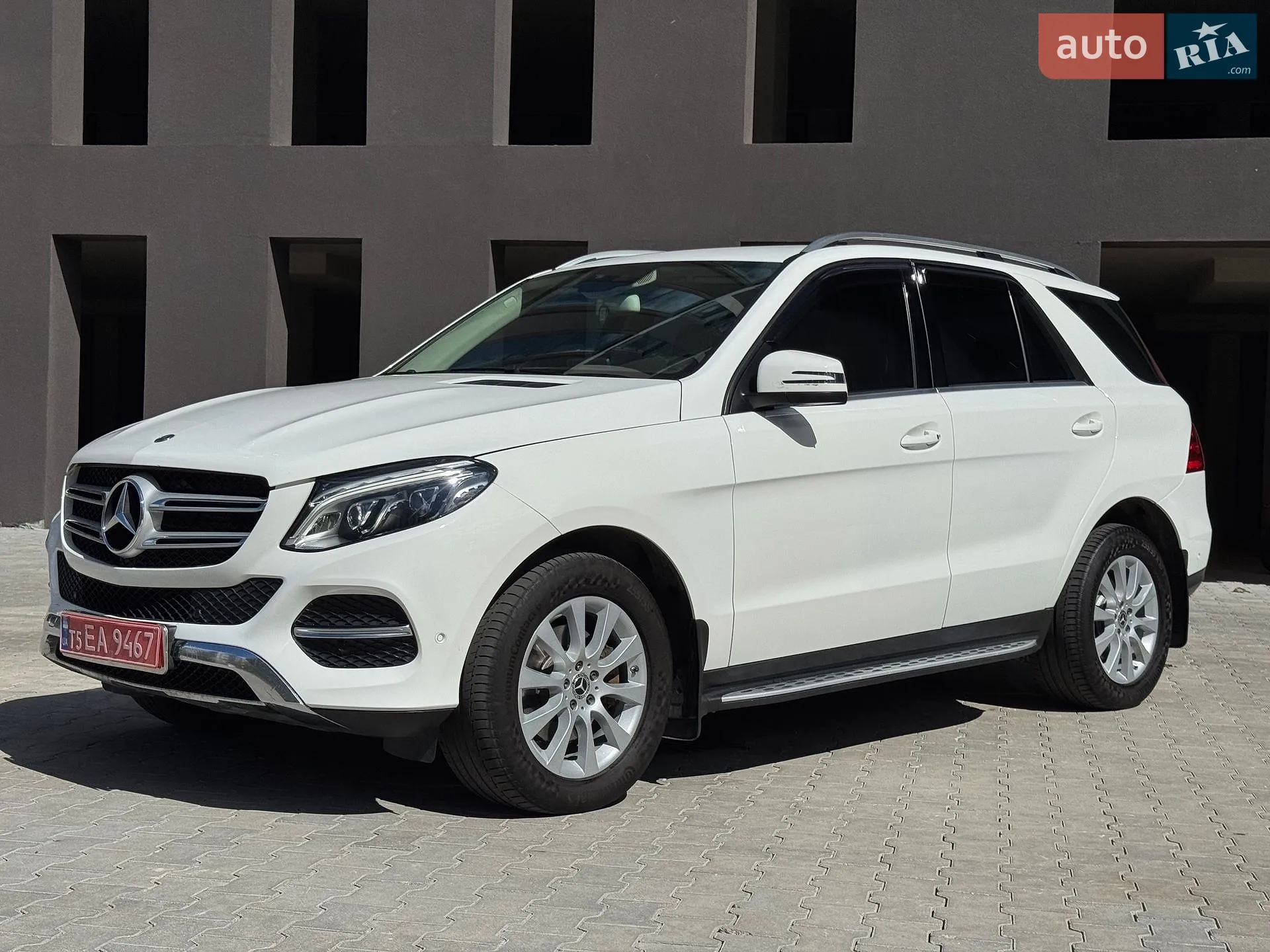 2017 Mercedes-Benz GLE - мініатюра 2