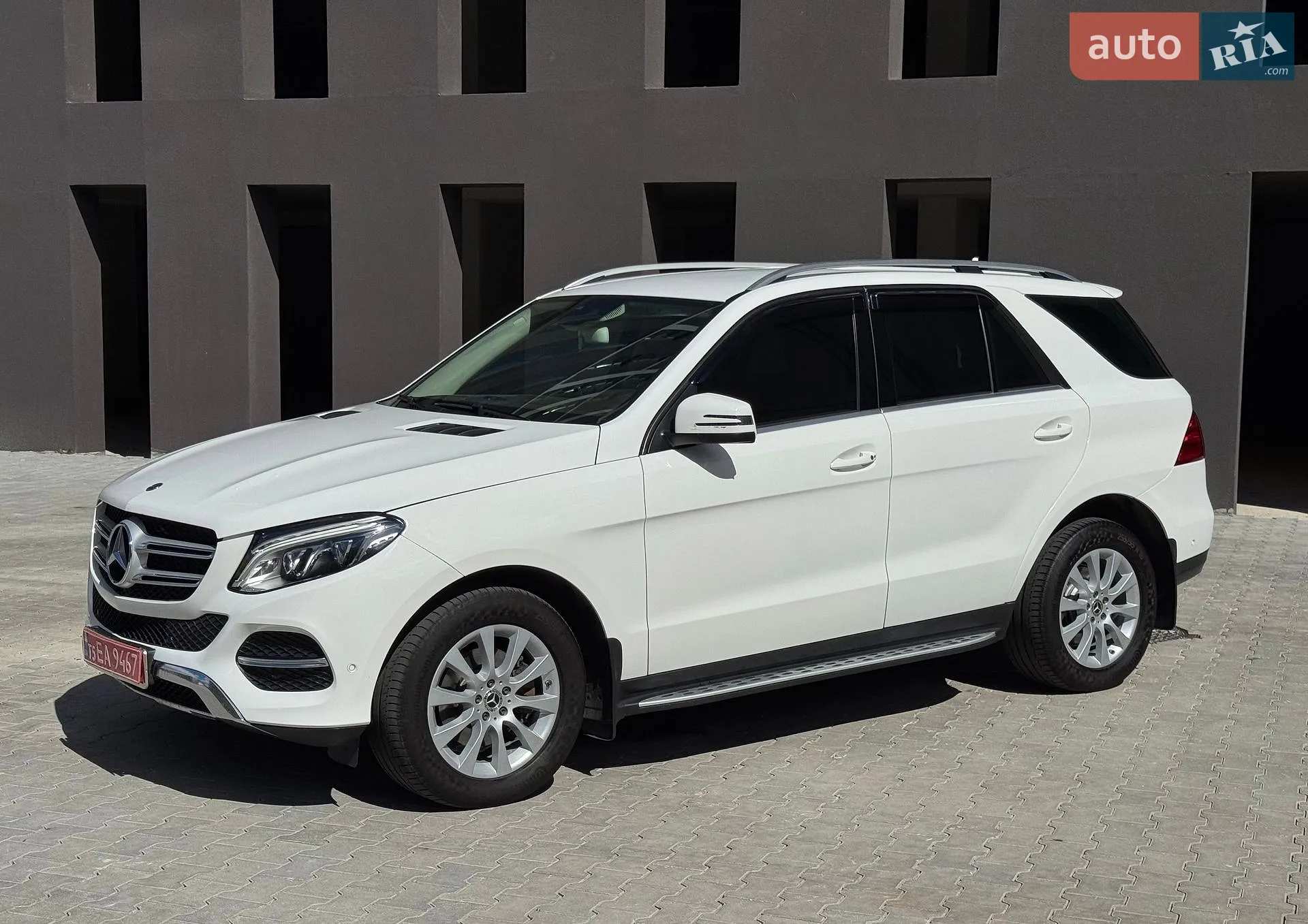 2017 Mercedes-Benz GLE - мініатюра 5