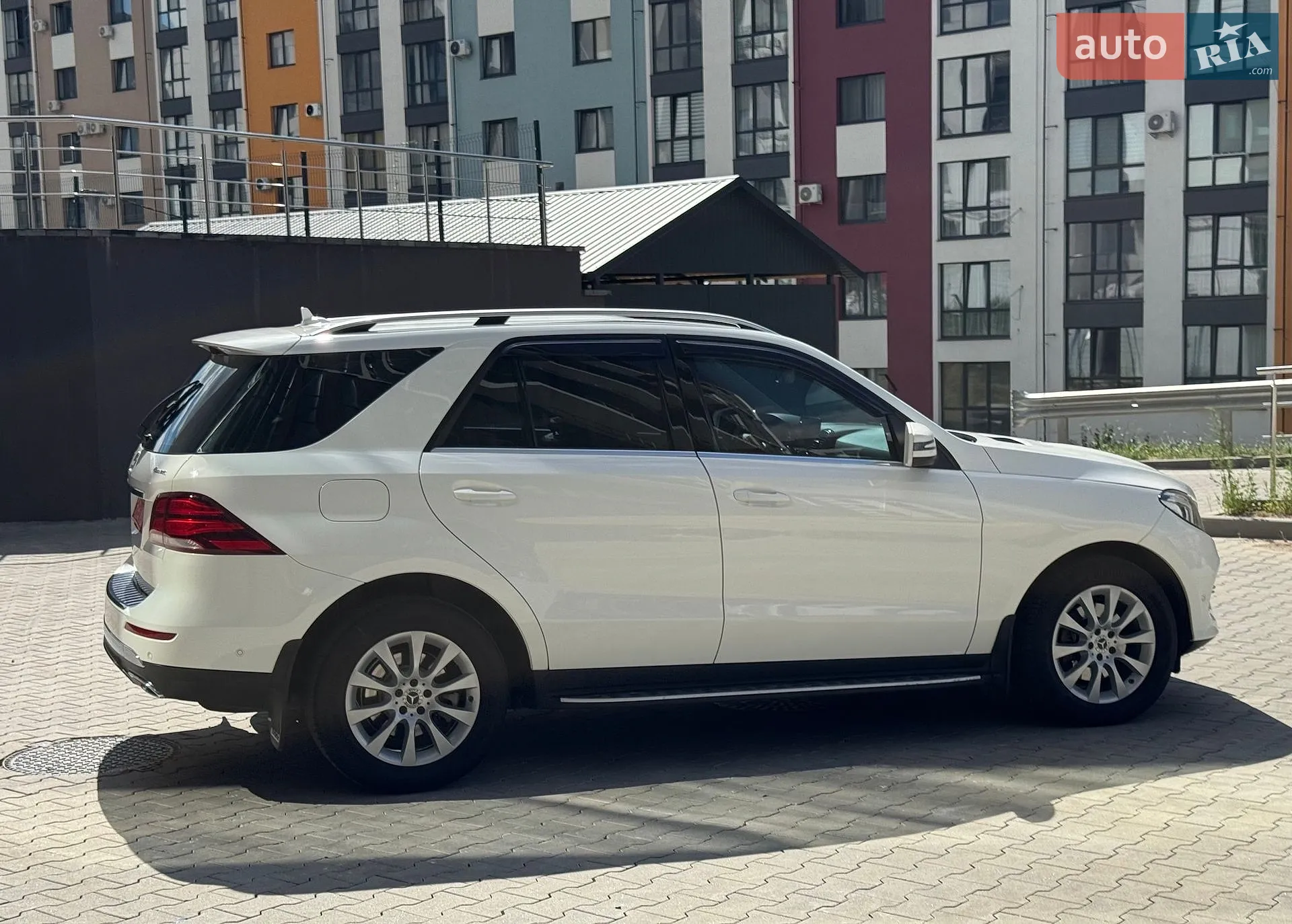 2017 Mercedes-Benz GLE - мініатюра 12