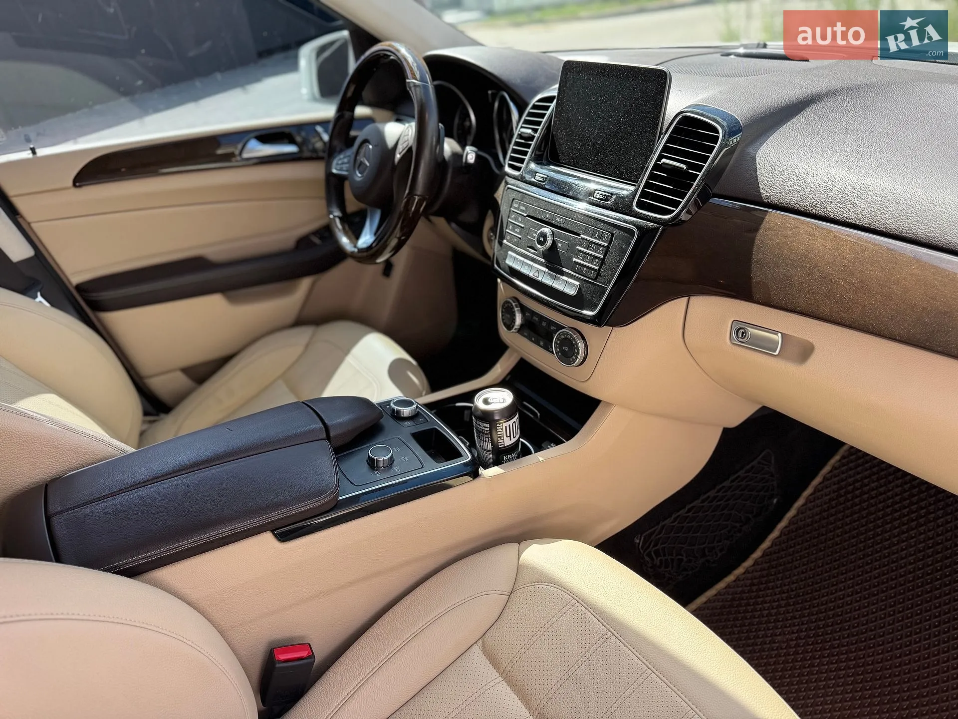 2017 Mercedes-Benz GLE - мініатюра 26