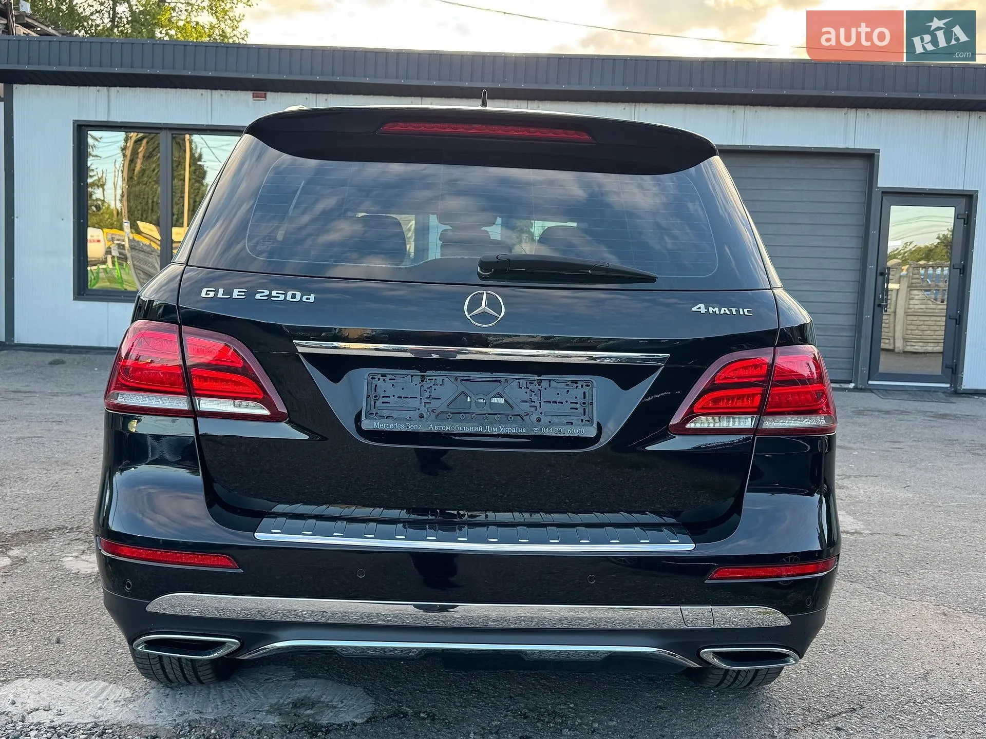 2018 Mercedes-Benz GLE - мініатюра 60
