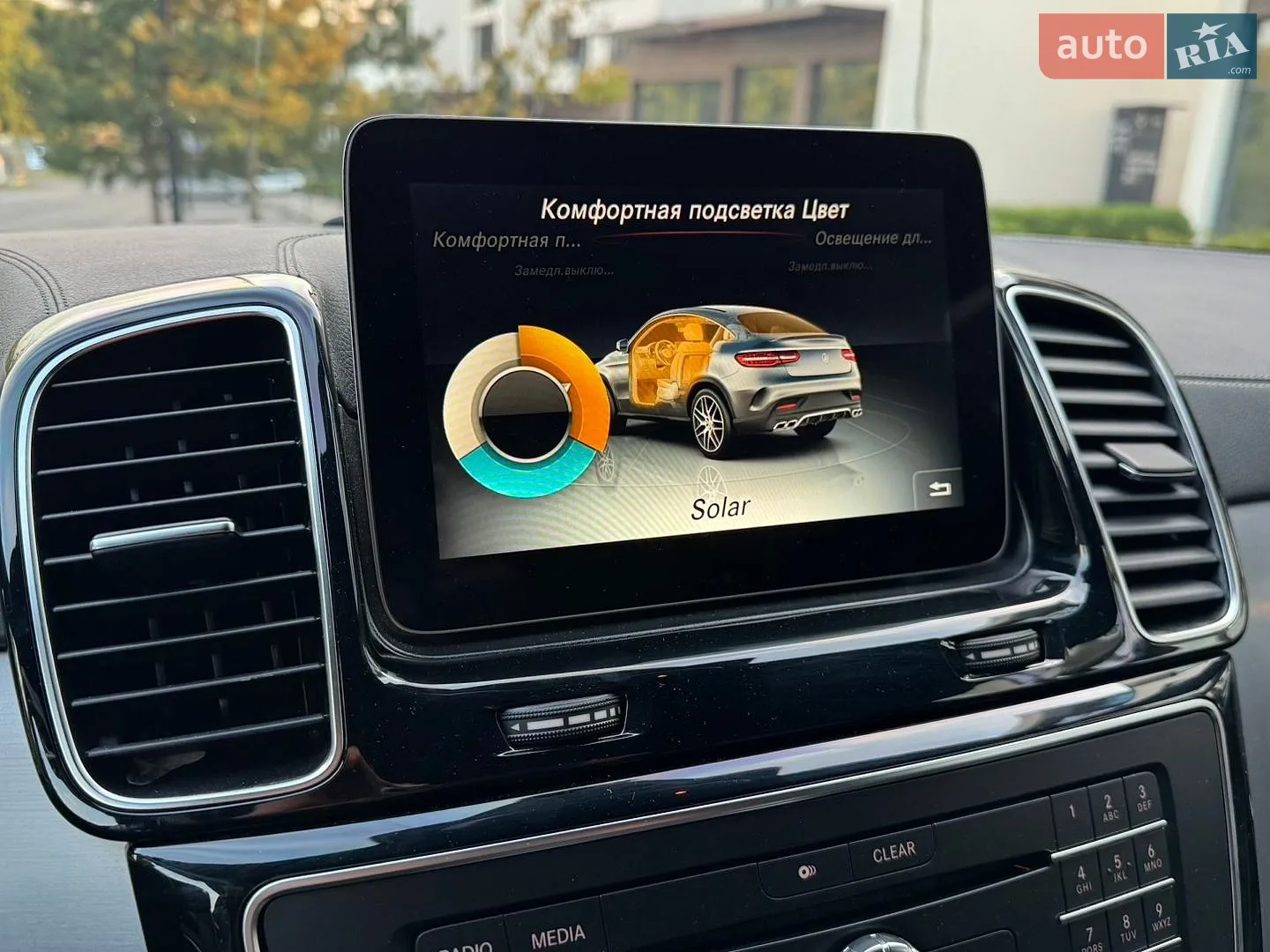 2016 Mercedes-Benz GLE - мініатюра 44