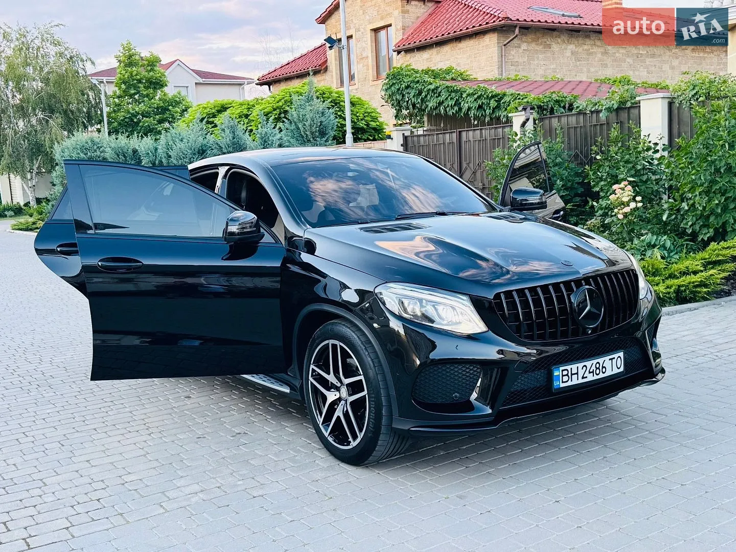 2016 Mercedes-Benz GLE - мініатюра 27