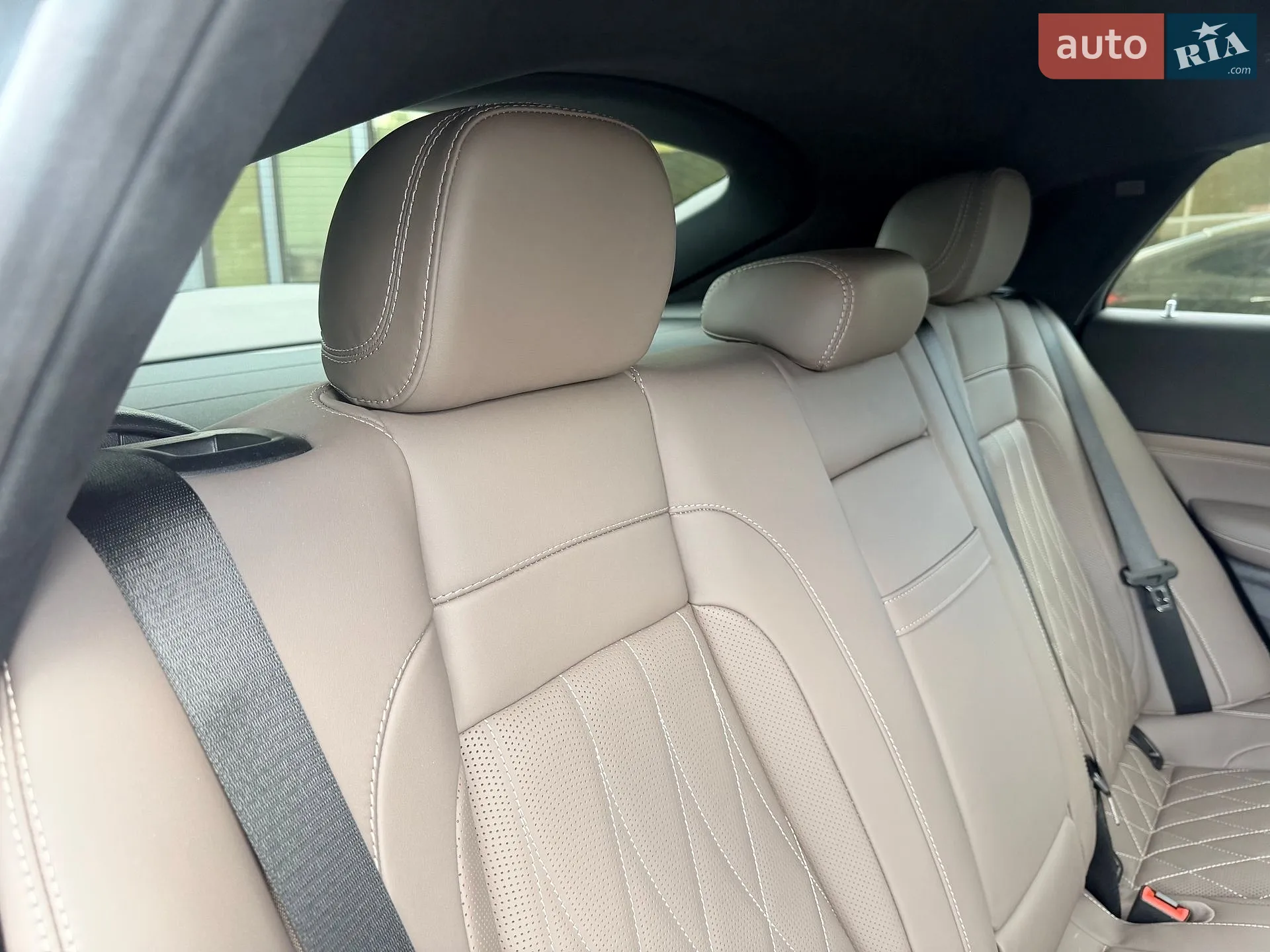 2025 Mercedes-Benz GLE - мініатюра 31