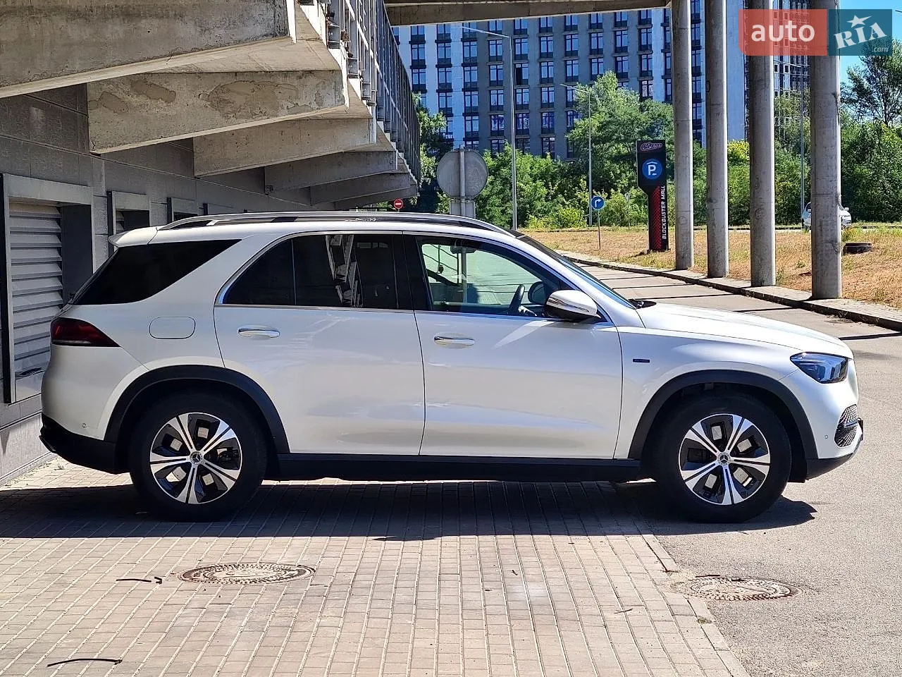 2020 Mercedes-Benz GLE - мініатюра 4