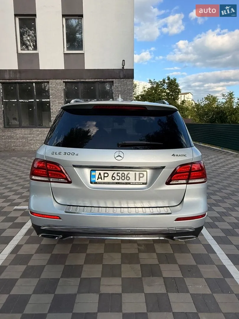 2016 Mercedes-Benz GLE - мініатюра 5