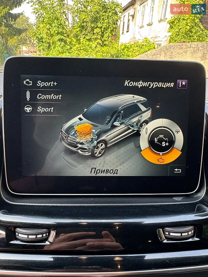 2017 Mercedes-Benz GLE - мініатюра 38