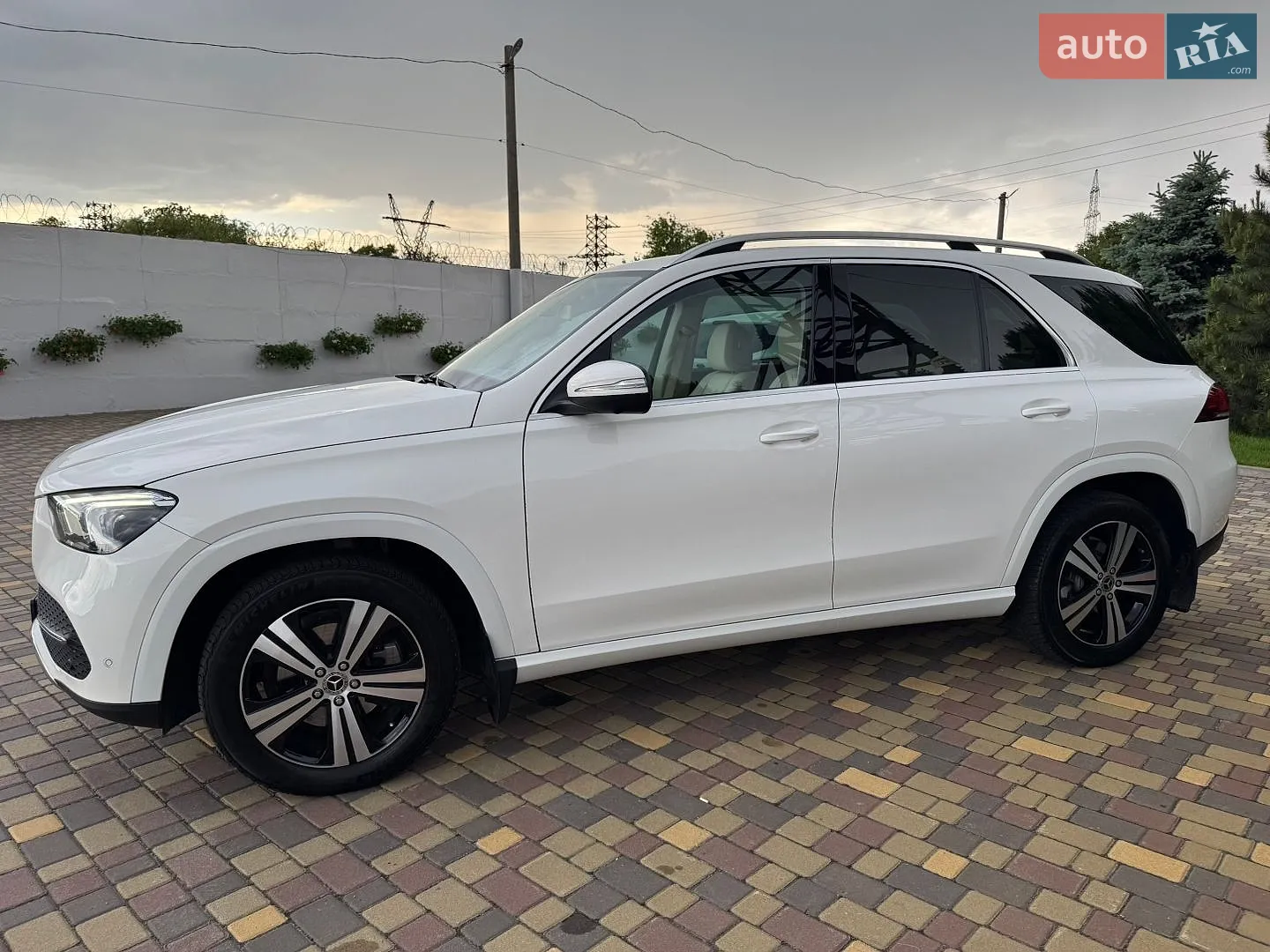2019 Mercedes-Benz GLE - мініатюра 17