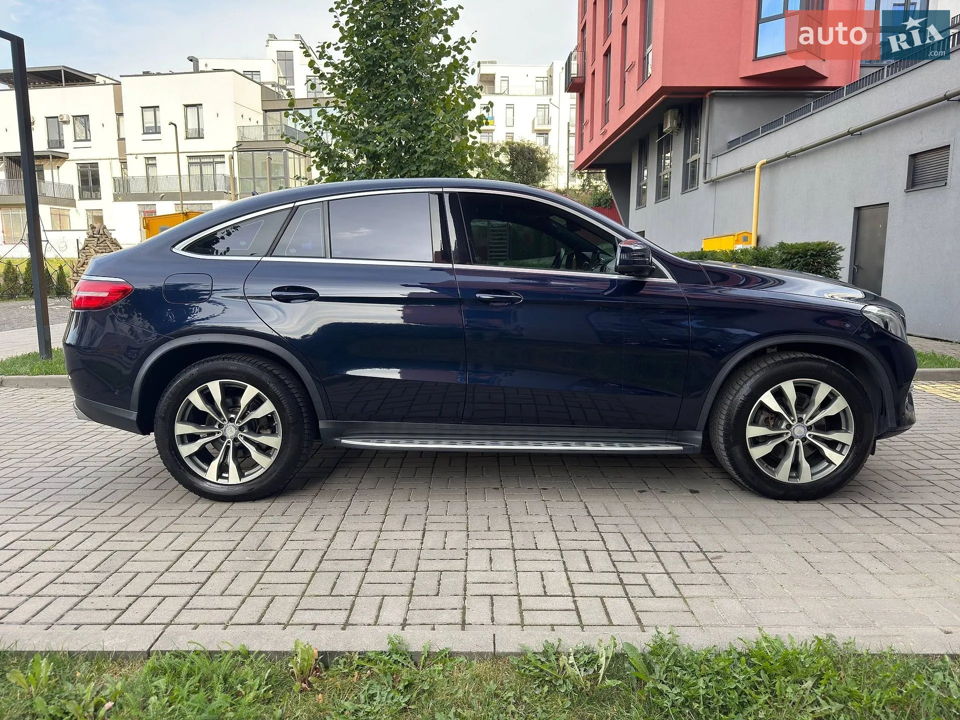2016 Mercedes-Benz GLE - мініатюра 4