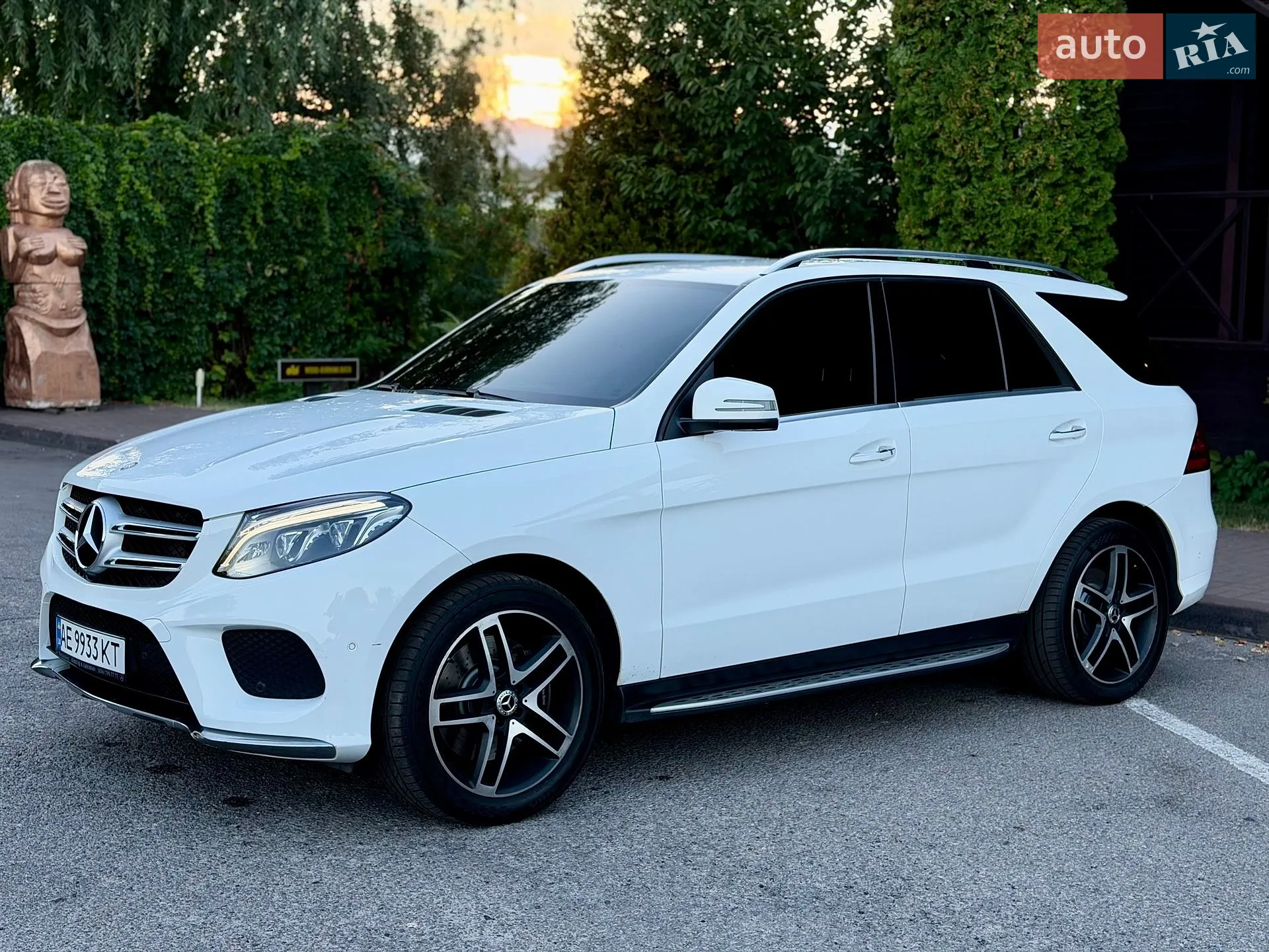 2016 Mercedes-Benz GLE - мініатюра 2