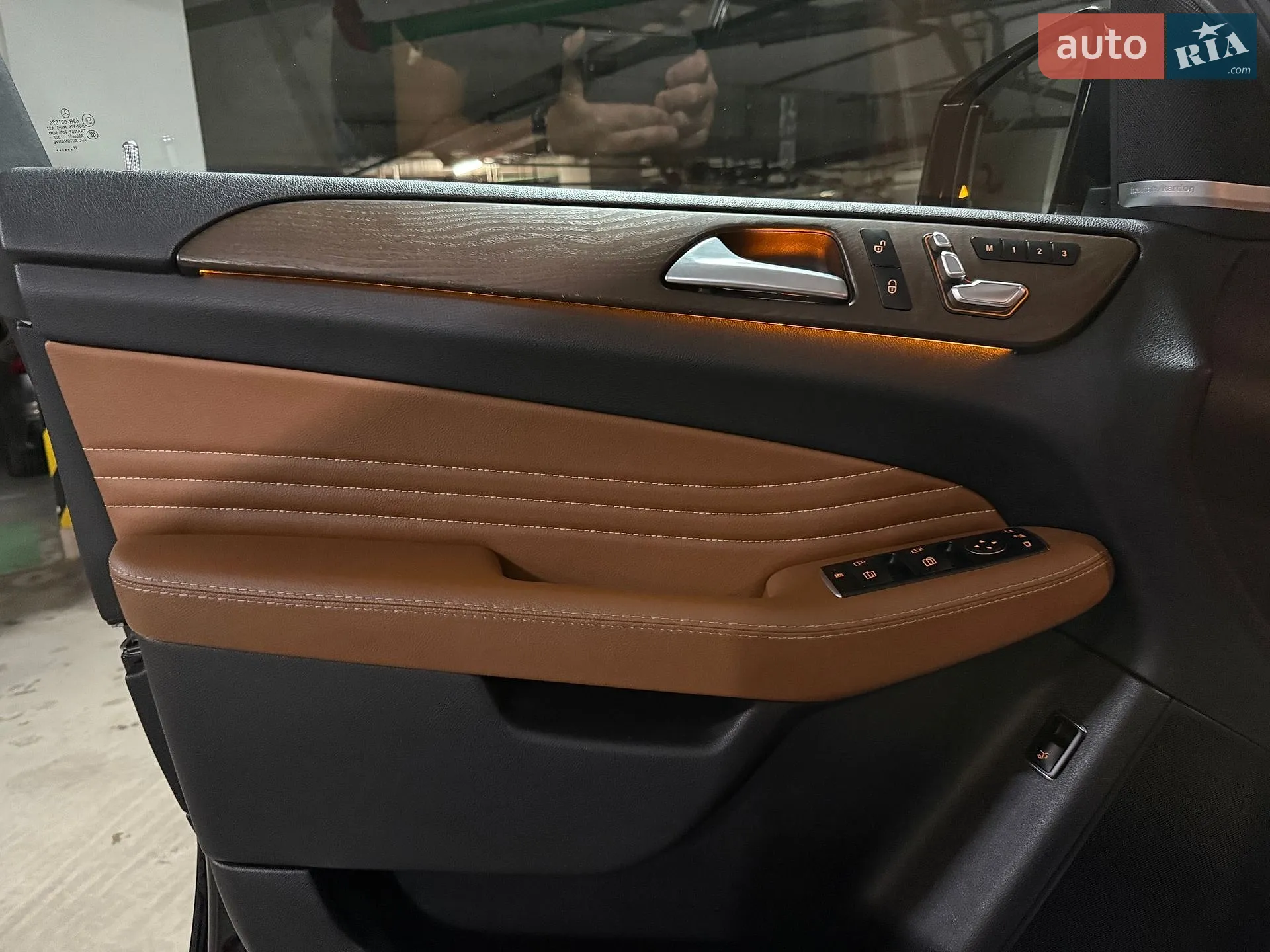 2017 Mercedes-Benz GLE - мініатюра 25