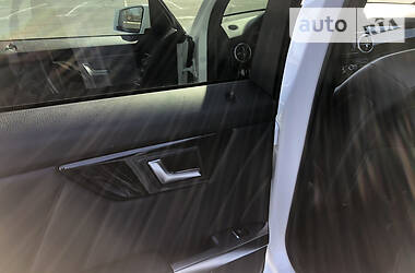 Позашляховик / Кросовер Mercedes-Benz GLK-Class 2013 в 