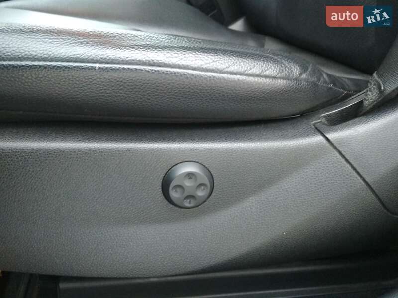 Позашляховик / Кросовер Mercedes-Benz GLK-Class 2011 в Рівному