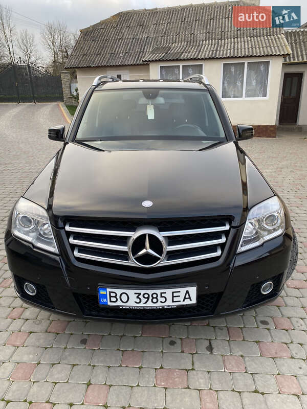 Mercedes-Benz GLK-Class 2011