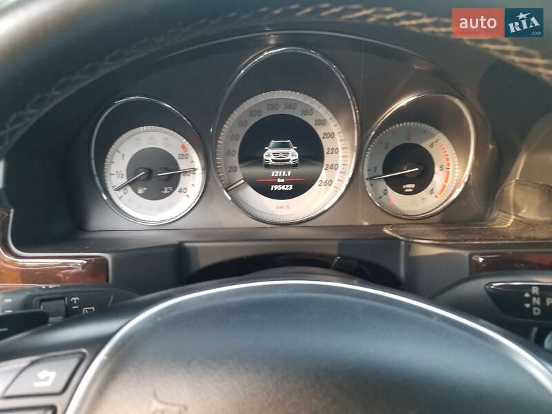 Внедорожник / Кроссовер Mercedes-Benz GLK-Class 2015 в Виннице фото 25 Внедорожник / Кроссовер Mercedes-Benz GLK-Class 2015 в Виннице