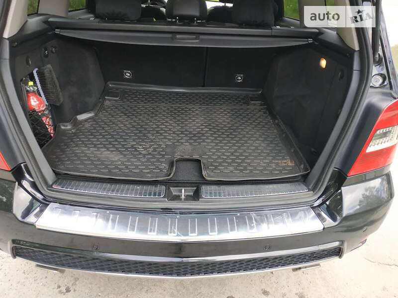 Позашляховик / Кросовер Mercedes-Benz GLK-Class 2012 в Звягелі