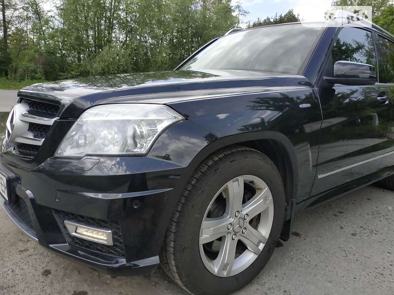 Позашляховик / Кросовер Mercedes-Benz GLK-Class 2012 в Звягелі
