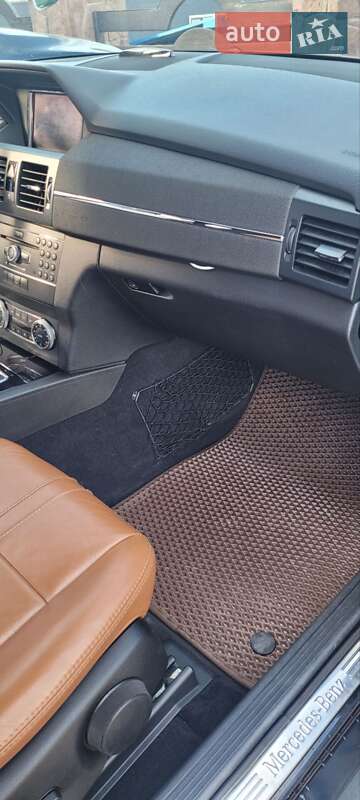 Внедорожник / Кроссовер Mercedes-Benz GLK-Class 2011 в Тернополе