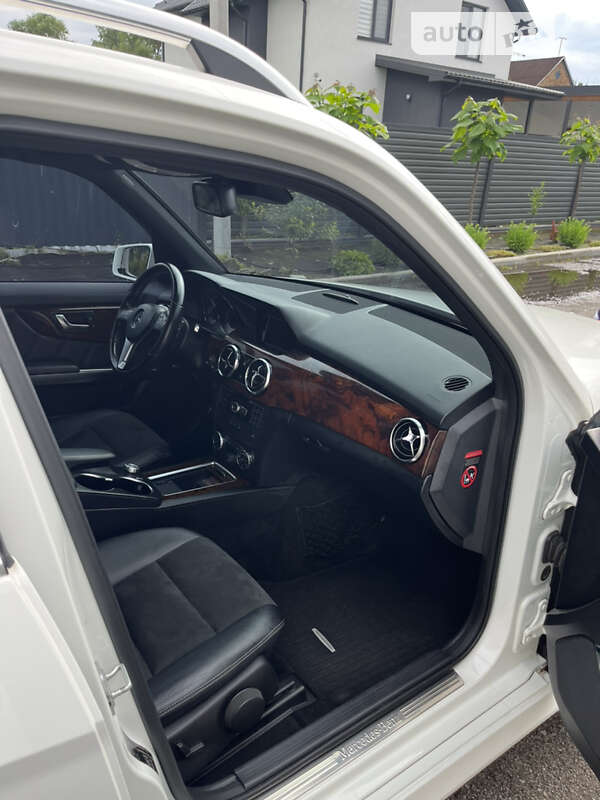 Внедорожник / Кроссовер Mercedes-Benz GLK-Class 2012 в Киеве фото 6 Внедорожник / Кроссовер Mercedes-Benz GLK-Class 2012 в Киеве