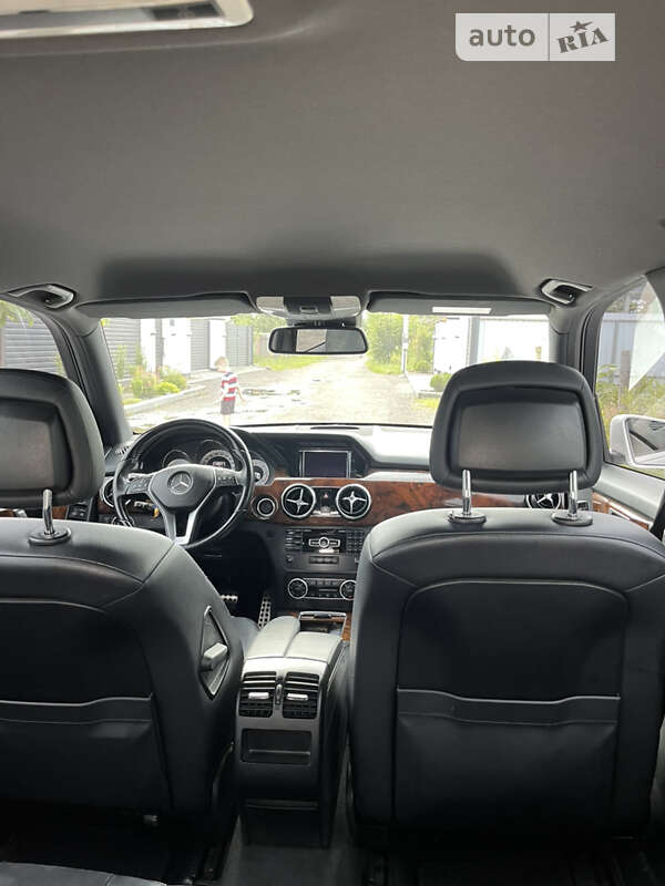 Внедорожник / Кроссовер Mercedes-Benz GLK-Class 2012 в Киеве фото 14 Внедорожник / Кроссовер Mercedes-Benz GLK-Class 2012 в Киеве