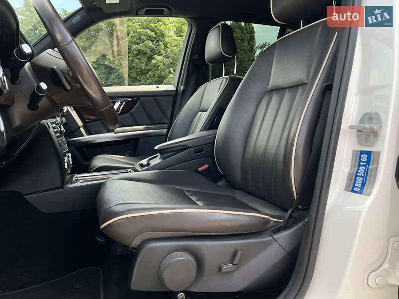 Позашляховик / Кросовер Mercedes-Benz GLK-Class 2012 в Кременчуці
