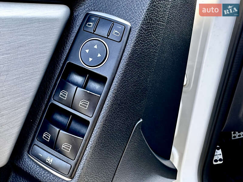 Внедорожник / Кроссовер Mercedes-Benz GLK-Class 2013 в Стрые