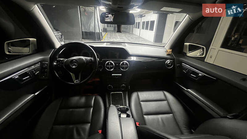 Позашляховик / Кросовер Mercedes-Benz GLK-Class 2013 в Южному