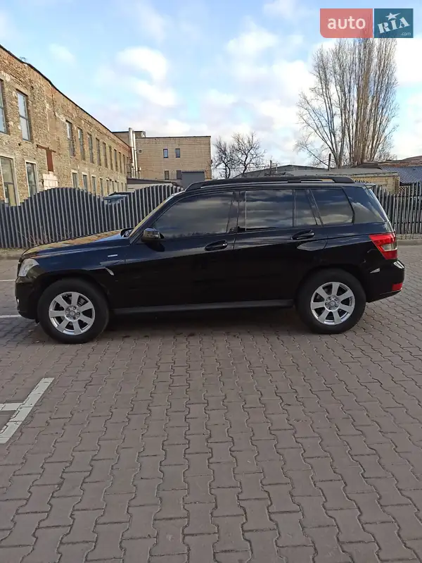 Mercedes-Benz GLK-Class 2012