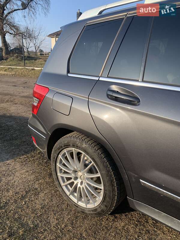 Внедорожник / Кроссовер Mercedes-Benz GLK-Class 2010 в Луцке