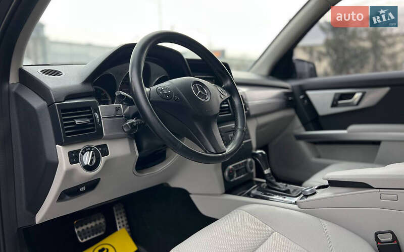Позашляховик / Кросовер Mercedes-Benz GLK-Class 2011 в Івано-Франківську