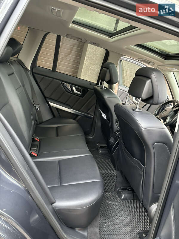 Внедорожник / Кроссовер Mercedes-Benz GLK-Class 2013 в Ивано-Франковске фото 24 Внедорожник / Кроссовер Mercedes-Benz GLK-Class 2013 в Ивано-Франковске