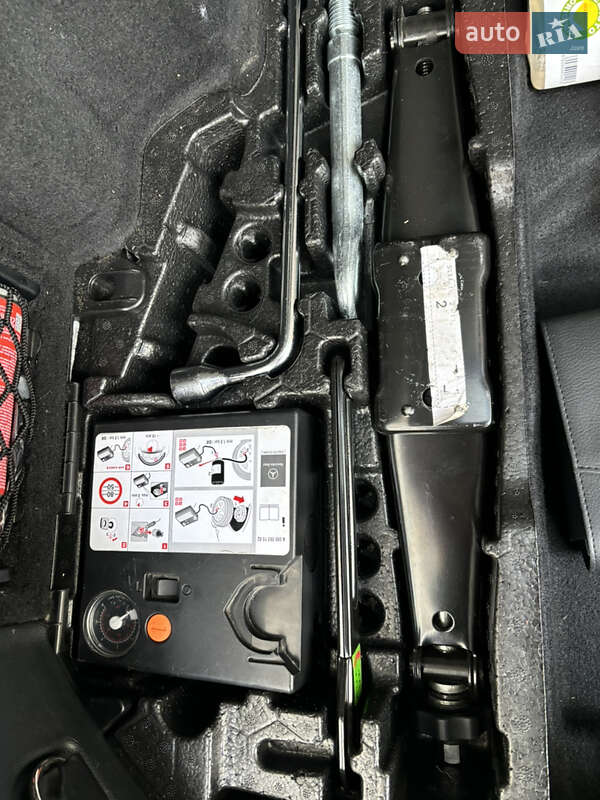 Внедорожник / Кроссовер Mercedes-Benz GLK-Class 2013 в Ивано-Франковске фото 28 Внедорожник / Кроссовер Mercedes-Benz GLK-Class 2013 в Ивано-Франковске