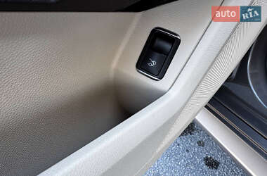 Внедорожник / Кроссовер Mercedes-Benz GLK-Class 2013 в 