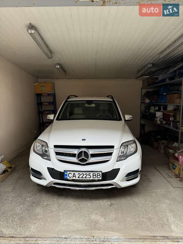 Внедорожник / Кроссовер Mercedes-Benz GLK-Class 2014 в 