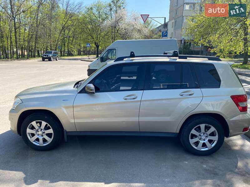 Позашляховик / Кросовер Mercedes-Benz GLK-Class 2011 в Харкові