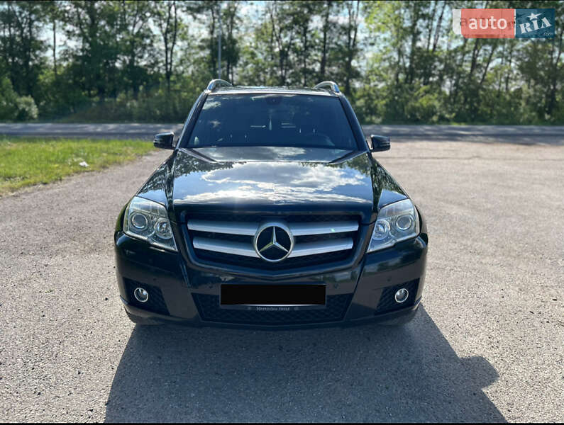 Mercedes-Benz GLK-Class 2011