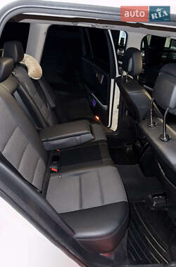 Внедорожник / Кроссовер Mercedes-Benz GLK-Class 2009 в 