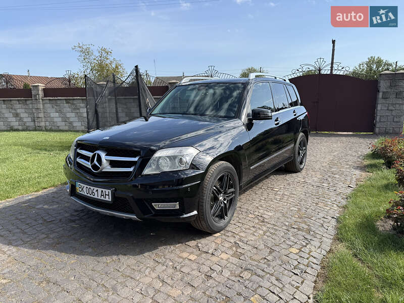 Внедорожник / Кроссовер Mercedes-Benz GLK-Class 2011 в 